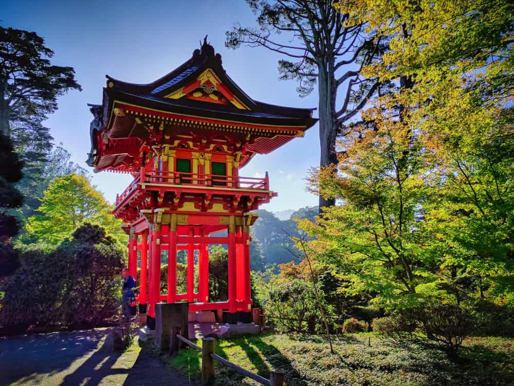 نمادهای قدرت و زیبایی ژاپن 1